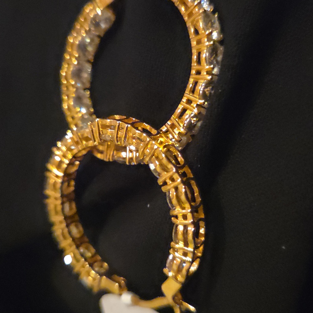 White Moissanite hoop earrings in 18k gold over sterling silver. NEW. - Picture 7 of 8